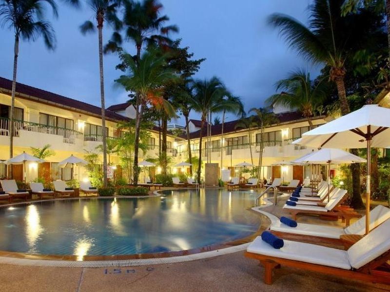 Horizon Patong Beach Resort And Spa Extérieur photo
